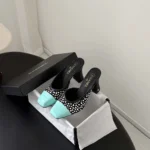 Chanel Women Mules Lambskin Patent Calfskin-Black G47284