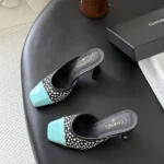 Chanel Women Mules Lambskin Patent Calfskin-Black G47284