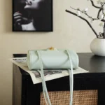 Chanel Women Small Flap Bag Grained Shiny Calfskin & Gold-Tone Metal-Light Green