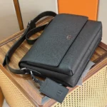 Dior Men CD Icon Messenger Bag with Flap Gris Flanelle Matte Grained Calfskin