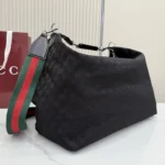 Gucci Unisex Brera Medium Crossbody Bag-Black 866938AAGDQ