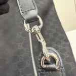 Gucci Unisex Brera Medium Crossbody Bag-Black 866938AAGDQ