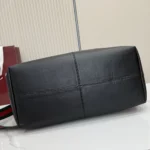 Gucci Unisex Brera Medium Crossbody Bag-Black 866938FAFWA