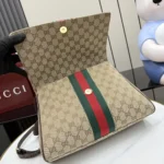 Gucci Unisex Paparazzo Medium Top Handle Bag-Dark Brown ‎875018FAFV9