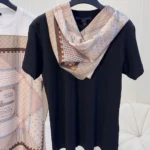 Louis Vuitton LV Women Trunk Scarf T-Shirt-Black 1AK0QD
