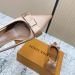 Louis Vuitton LV Women 6AM Pump-Beige 1AK5UI