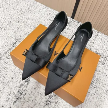 Louis Vuitton LV Women 6AM Pump-Black 1AK2KB