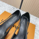 Louis Vuitton LV Women 6AM Pump-Black 1AK2KB