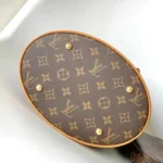Louis Vuitton LV Women Monogram Canvas Petit Bucket Bag with Accessories Pouch - Image 6