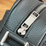 Dior Men CD Icon Zipped Messenger Bag Gris Flanelle Matte Grained Calfskin 1ICPO378IDC