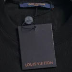 Louis Vuitton LV Men Embroidered Signature T-Shirt 1AHW92