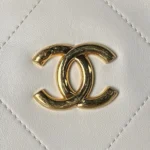 Chanel Women 25K Chain Hobo Tote Bag Gold-Tone Metal - Image 19