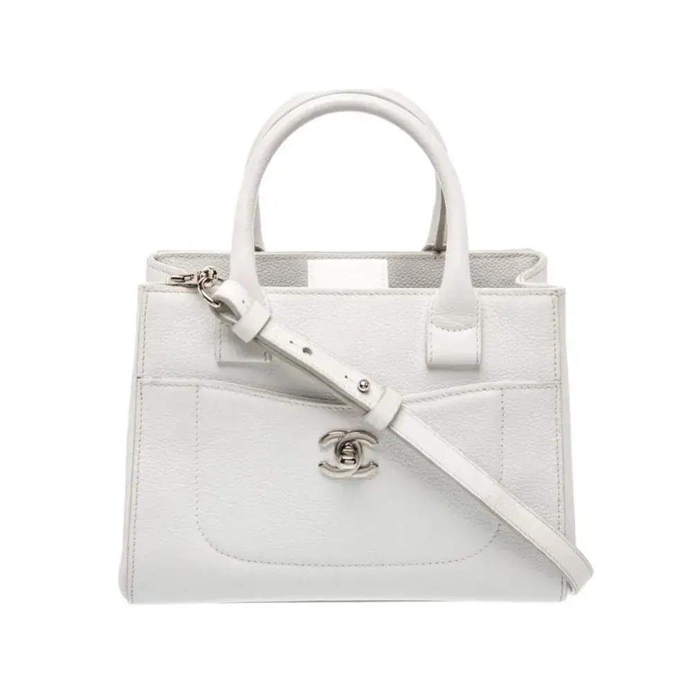 Chanel Women Grained Calfskin Mini Neo Executive Tote-White (1) Chanel Women Grained Calfskin Mini Neo Executive Tote-White