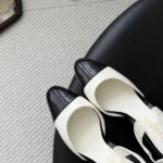 Chanel Women Slingbacks Lambskin & Patent Calfskin G47469B24964 - Image 9