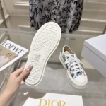 Sneaker White and Blue Toile de Jouy Floral Garden Embroidered Cotton