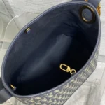 Dior Women Medium Dior Médaillon Bucket Bag Blue Dior Oblique Jacquard M1532QTZQ