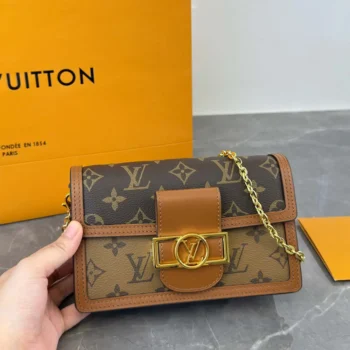 Louis Vuitton Women Dauphine Chain Wallet M68746