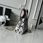 Chanel Women Small Shopping Bag Lambskin & Gold-Tone Metal AS6392