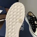 Dior Unisex Hooper Low-Top Sneaker Beige and Blue Dior Oblique Jacquard and Black Suede Calfskin - Image 9
