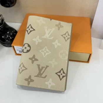 Louis Vuitton LV Unisex Passport Cover Monogram Surplus Coated Canvas-Sand Beige M29237 (2)