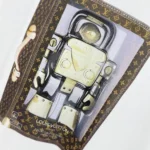 Louis Vuitton LV Women Robot Print T-Shirt 1AKEMQ
