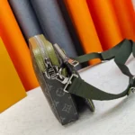 Louis Vuitton Men Trio Messenger Monogram Eclipse-Khaki Green M28628