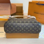 Louis Vuitton Women Lineup MM Monogram Coated Canvas M27335