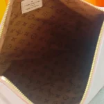 Louis Vuitton Women Multipass Handbag-Petal Pink M2A063