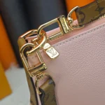 Louis Vuitton Women Multipass Handbag-Petal Pink M2A063