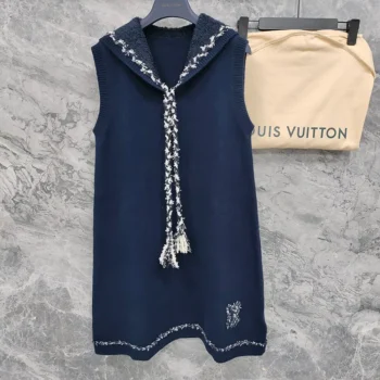 Louis Vuitton Women Sailor Collar Knit Dress 1AJZ65