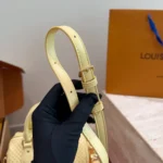 Louis Vuitton Women Speedy Bandoulière 20 in Calfskin Leather-M29494