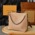 Louis Vuitton Women Calfskin Multipass Arizona