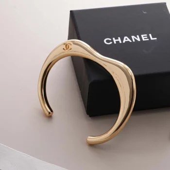 Chanel Women Cuff Metal & Resin ABH967B25726UC930