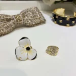 Chanel Women Ring Metal Resin Strass & Glass Pearls ABH997