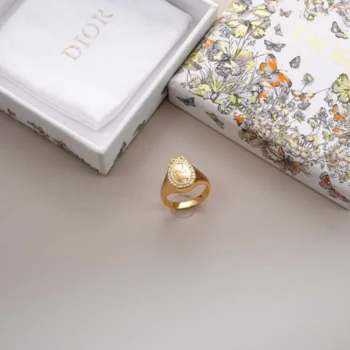 Dior Women Médaillon Ring Gold-Finish Metal and Crystals