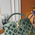 Louis Vuitton LV Women Capucines BB Handbag Taurillon Leather Gold-toned - Image 16