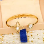 Louis Vuitton LV Women Pearly Flower Bracelet M1855S