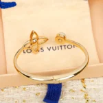 Louis Vuitton LV Women Pearly Flower Bracelet M1855S