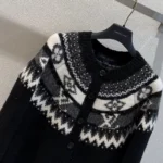 Louis Vuitton Women Alpine Knit Cardigan-Black 1AKWRQ