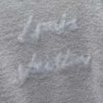 Louis Vuitton Women Cursive Signature Knit Top 1AKWOM
