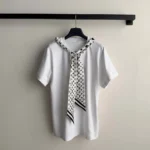 White 100% cotton interlock jersey 100% silk insert Signature print